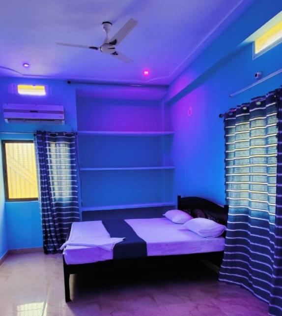 Glamour Palace Hotel Gaya Exterior foto